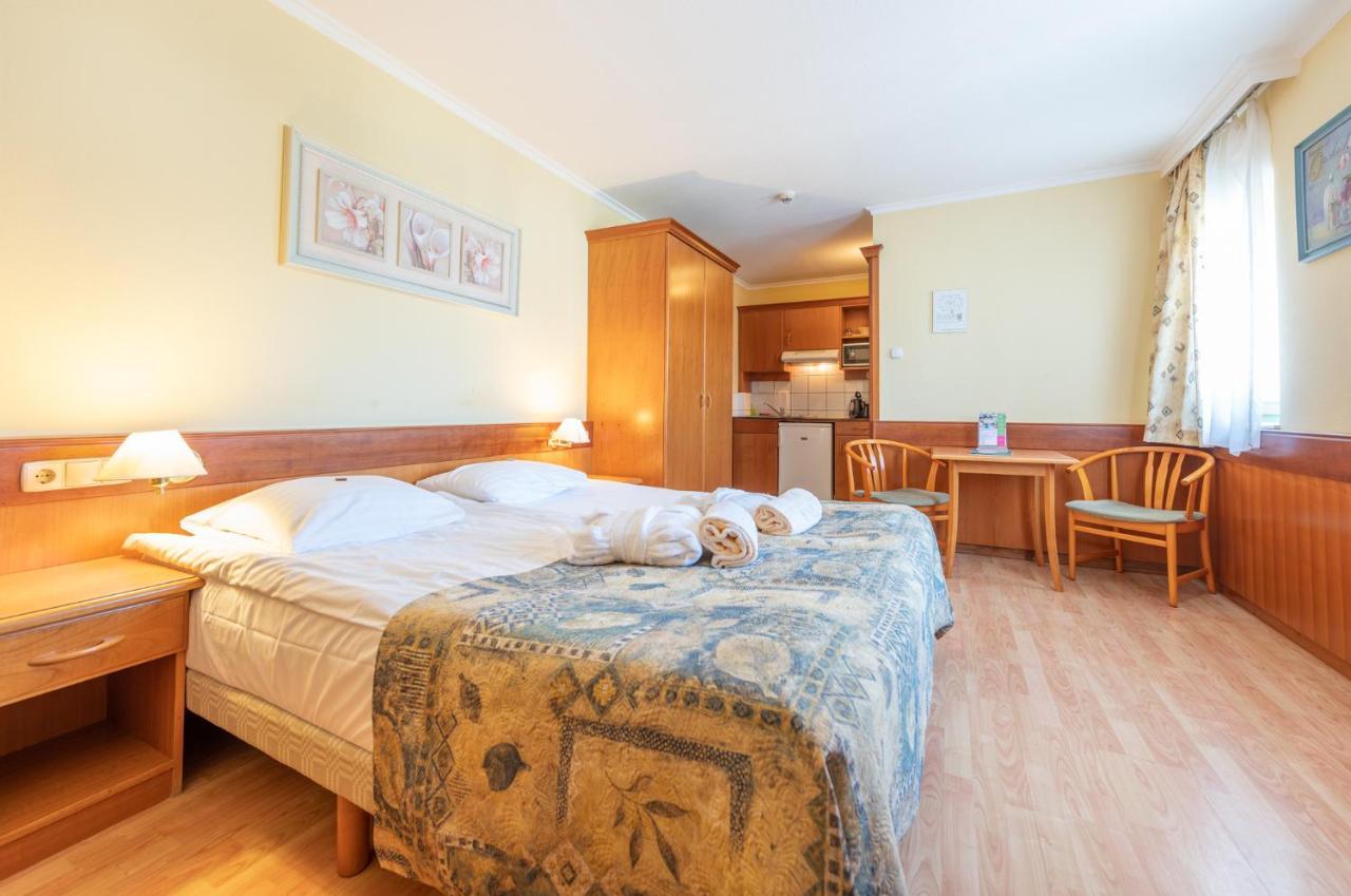 Holiday Club Apartman Hotel Hévíz 외부 사진