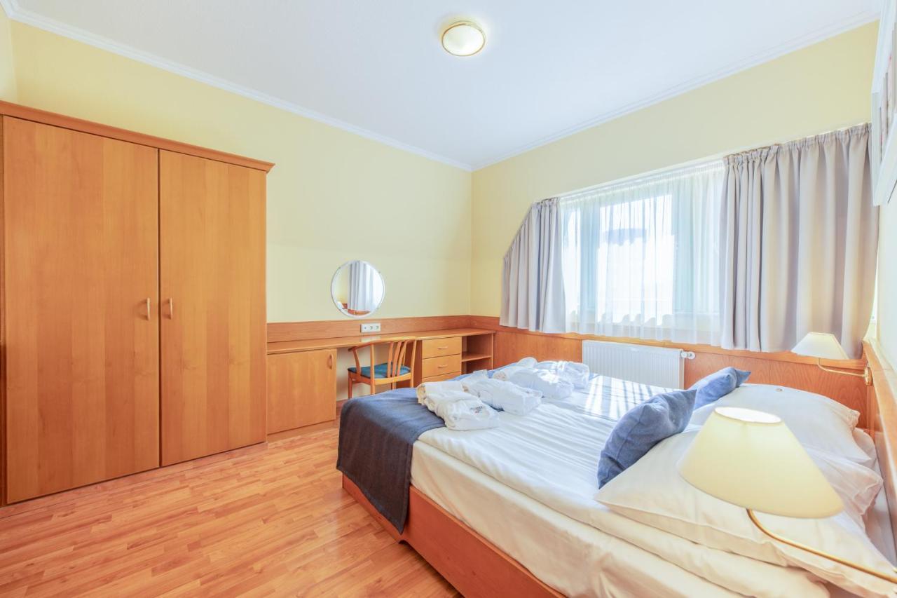 Holiday Club Apartman Hotel Hévíz 외부 사진