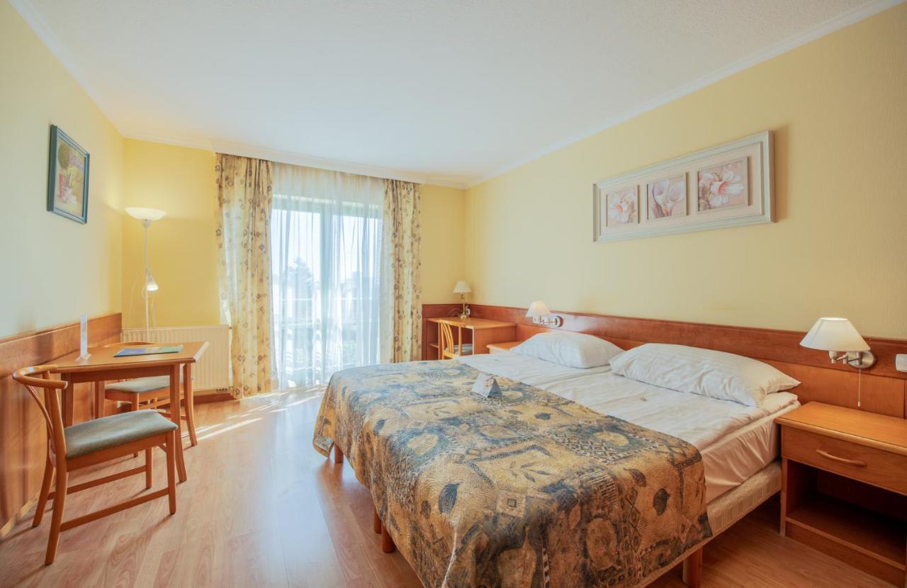 Holiday Club Apartman Hotel Hévíz 외부 사진