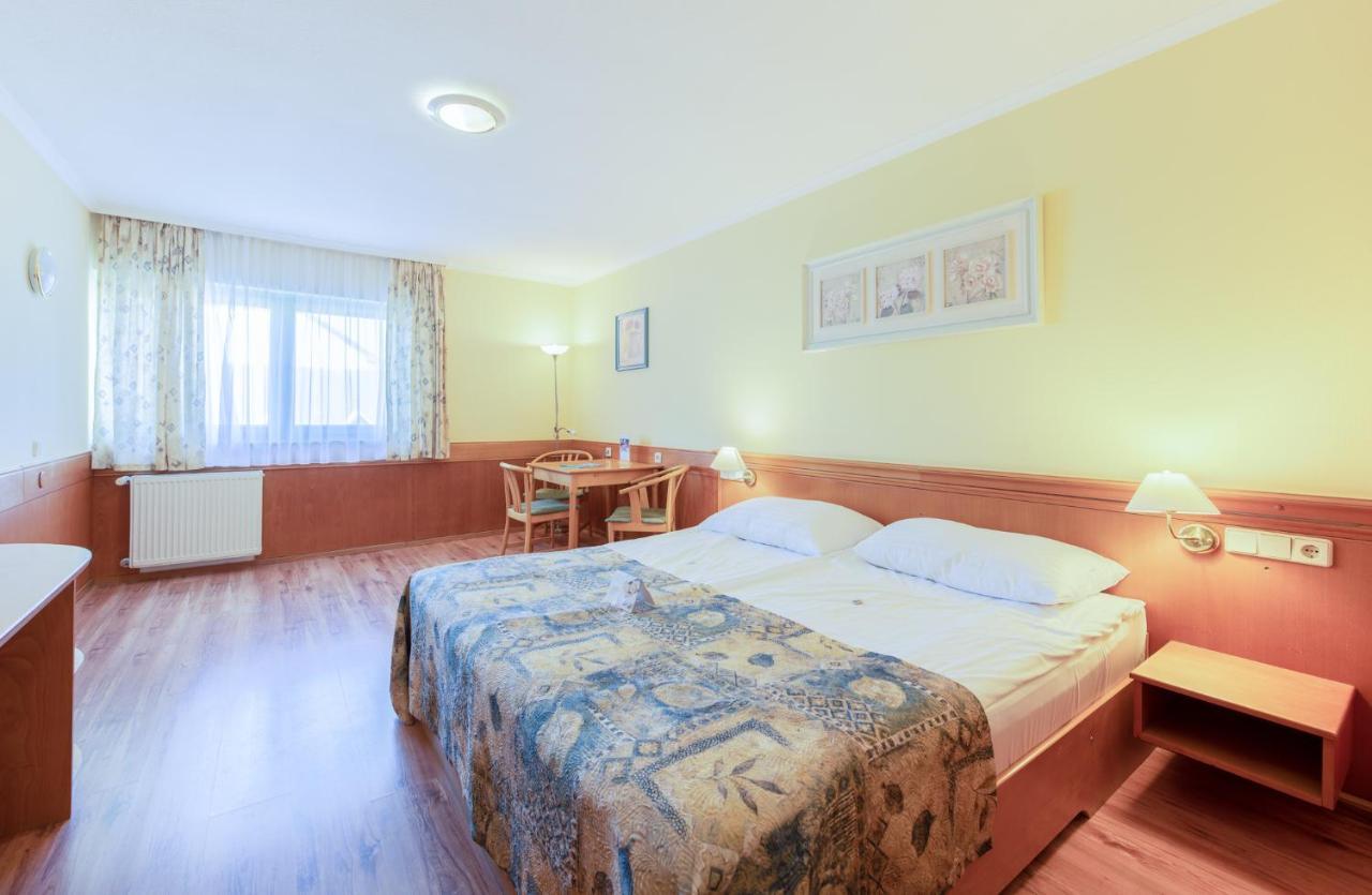 Holiday Club Apartman Hotel Hévíz 외부 사진
